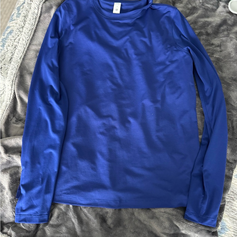 Lululemon Athletica Deep Blue Top - Picture 2 of 4